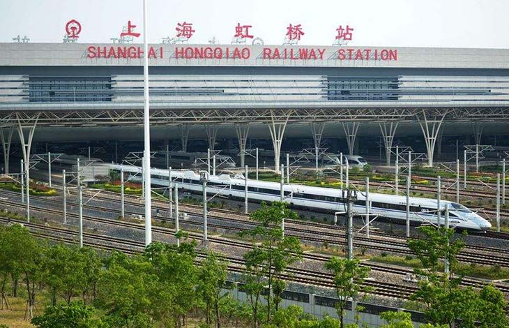 中國高鐵，從“追趕者”到“領(lǐng)跑者 看【潤康】立磨高鉻輥套的發(fā)展